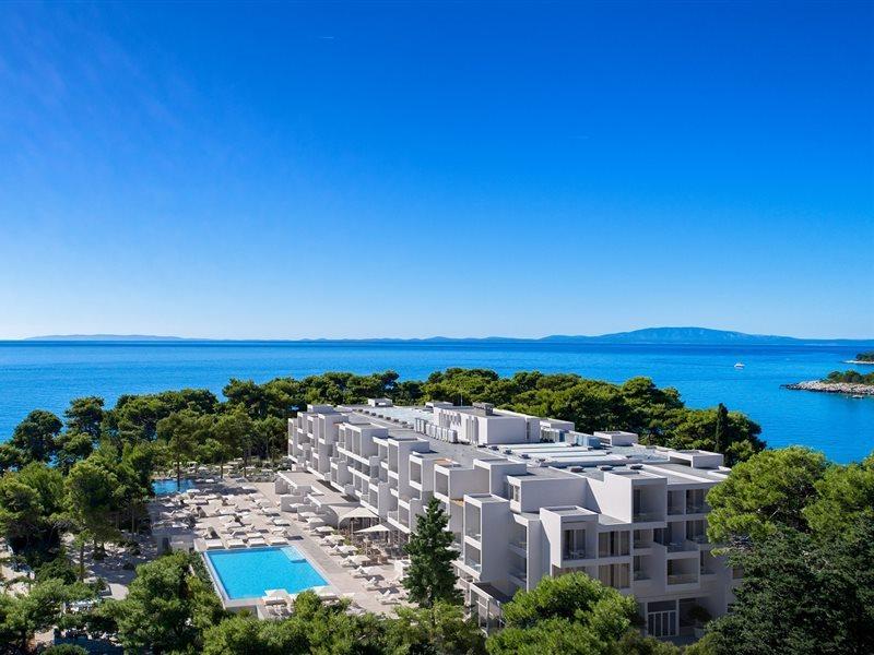 Valamar Carolina Hotel & Villas Kampor ภายนอก รูปภาพ