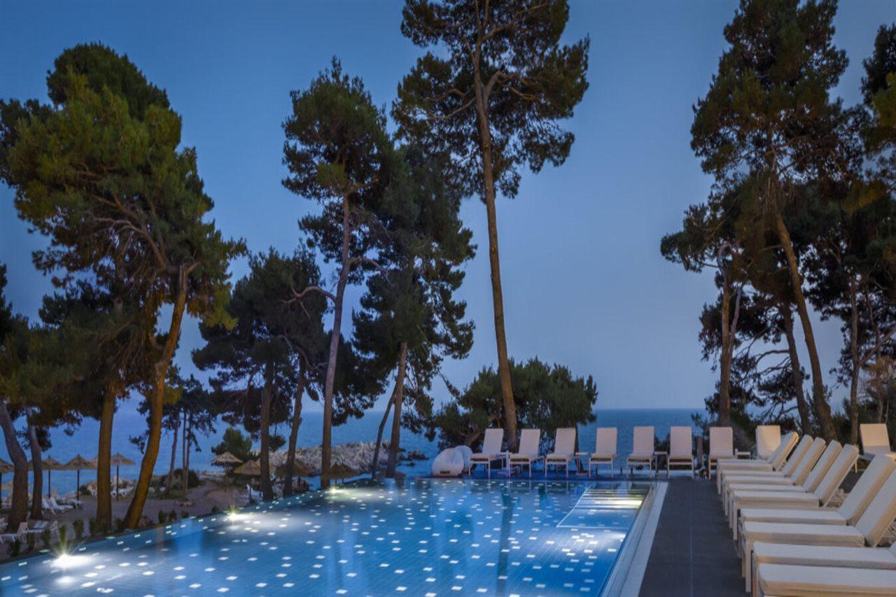 Valamar Carolina Hotel & Villas Kampor ภายนอก รูปภาพ
