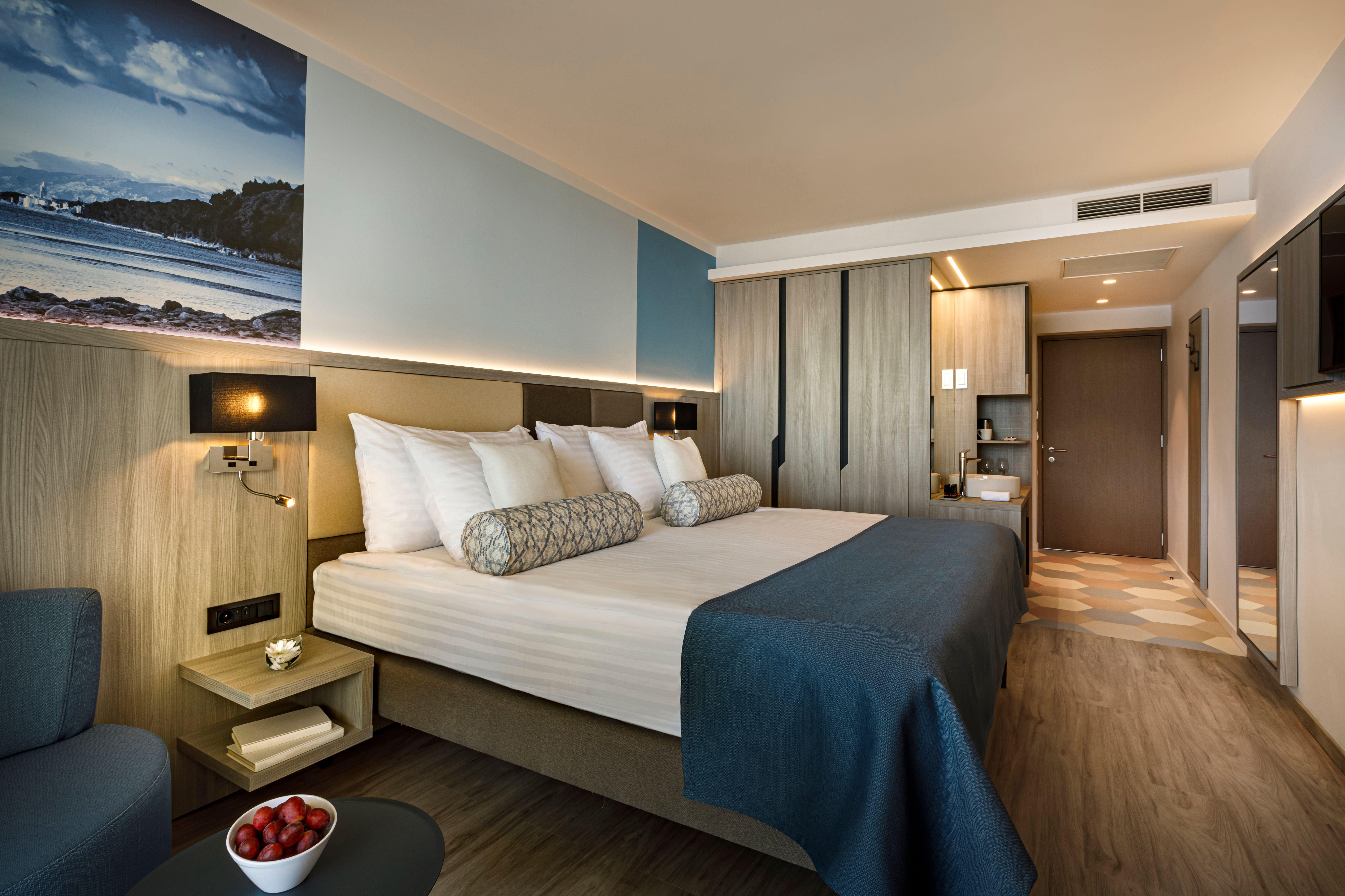 Valamar Carolina Hotel & Villas Kampor ภายนอก รูปภาพ