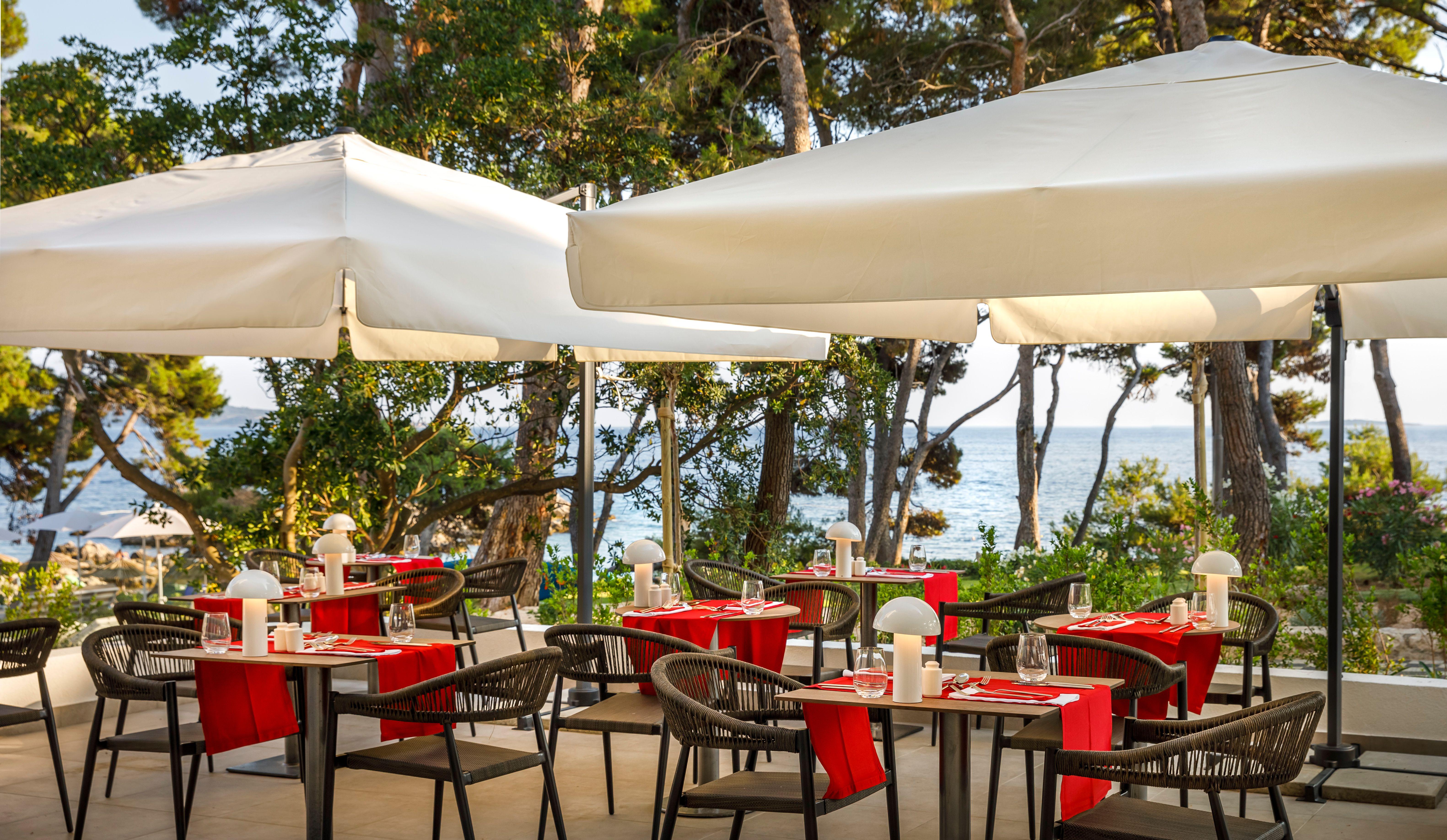 Valamar Carolina Hotel & Villas Kampor ภายนอก รูปภาพ