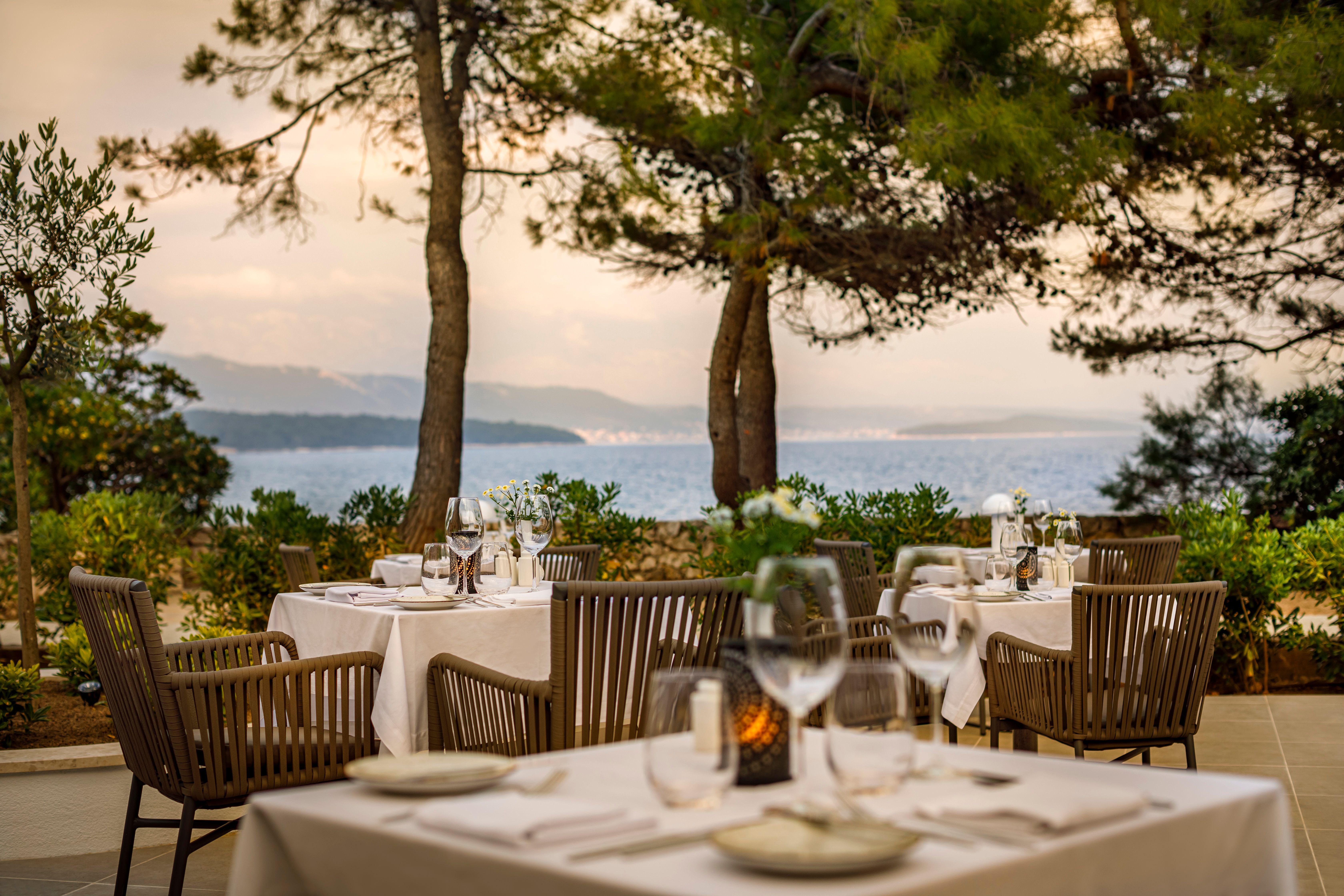 Valamar Carolina Hotel & Villas Kampor ภายนอก รูปภาพ